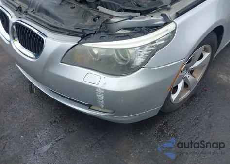 2008 BMW 528I из США, поврежденный, VIN WBANU535X8C114660